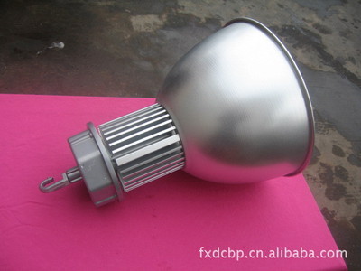 工礦燈與LED工礦燈 佛山市南海億鑫鋁制品的專業(yè)生產(chǎn)優(yōu)勢(shì)